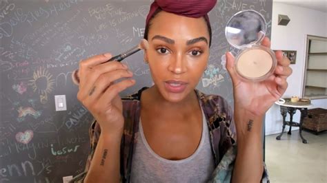 Meagan Good Gives a Contouring Tutorial