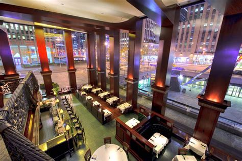 Del Frisco’s Double Eagle Steak House | Restaurants in Midtown West ...