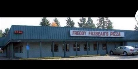 Petition: Make Freddy Fazbears Pizza Real