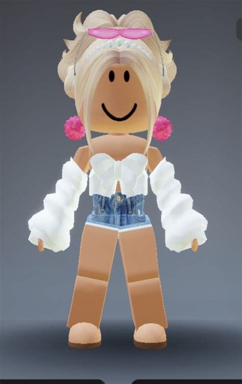 Roblox preppy girl can use for Roblox stories tt: aichayourfav and ...