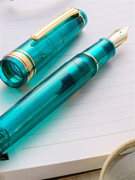 Brand: SAILOR Collection: Limited Edition Professional Gear Demonstrator Model: Professional ...