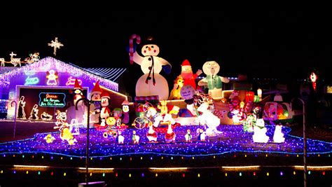 Where to find the 21 best Christmas light displays in Springfield