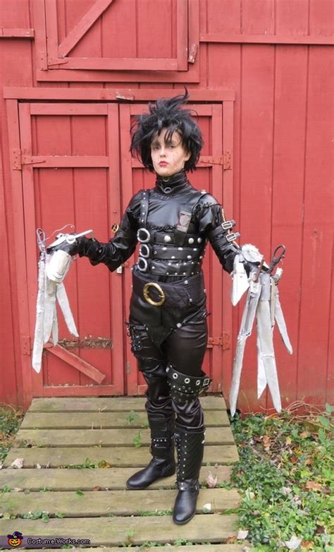 Edward Scissorhands Costume | How-To Instructions