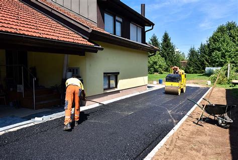 Can You Seal a Recycled Asphalt Driveway? - Yard To Home