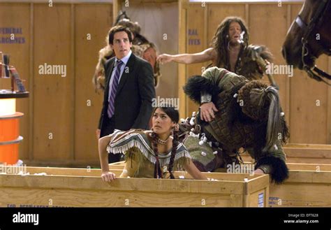 Ben Stiller Mizuo Peck Night At The Museum Stock Photos & Ben Stiller ...