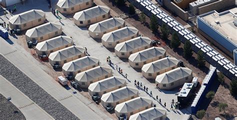 Photos of immigrant child detention centers contrast with family ...