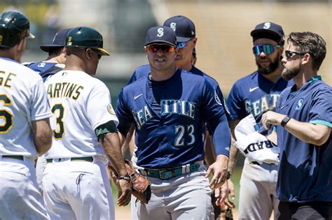 Mariners place France on injured list due to elbow strain - WTOP News