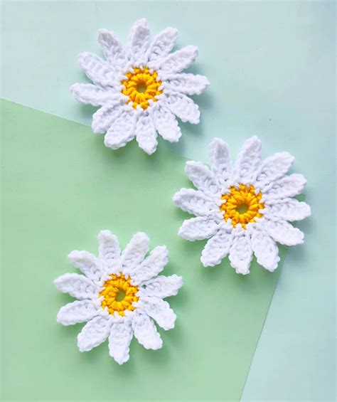 Easy Daisy Crochet Pattern - Single Girl's DIY