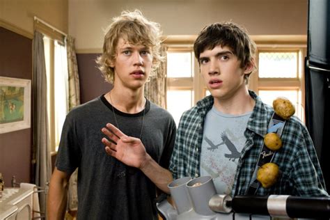 Aliens in the Attic *** (2009, Carter Jenkins, Austin Butler, Ashley Tisdale, Robert Hoffman ...