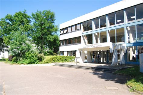 Faculté de Droit, Economie et Gestion d'Orléans | Orleans University