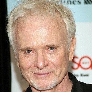 Anthony Geary - Bio, Family, Trivia | Famous Birthdays