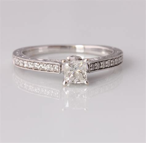 Neil Lane 14ct White Gold Diamond Ring. 0.66ct. Size UK N 1/2 US 7