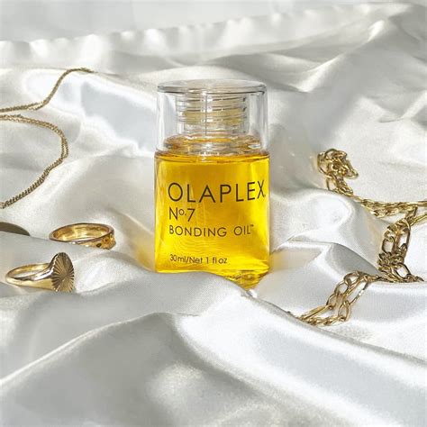 OLAPLEX Bonding Oil No. 7 | Shop now PremiumCare.Shop