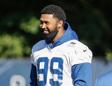 Indianapolis Colts Defensive Tackle DeForest Buckner Makes PFF's 'Team ...