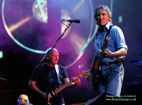 Pink Floyd news :: Brain Damage - Live 8 pictures: exclusive, pro-shot Pink Floyd set