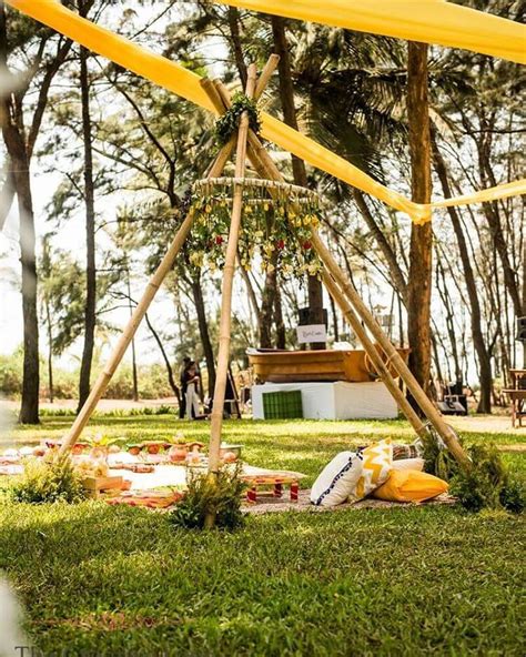 Unique Teepee Tent Decor Ideas For A Dreamy Wedding Setup