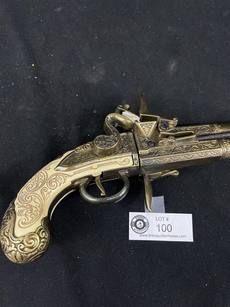 Replica Double -Barrel Flintlock Pistol. Made by W. Bailes of London 1750- Nicely Constructed