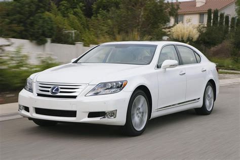 2010 Lexus LS 600h L Hybrid Review - Top Speed