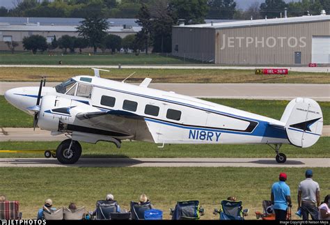 N18RY | Beechcraft E18S | Private | Nelson Mejia | JetPhotos