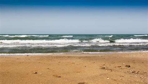 caspian sea. it is the grand lake in the world. Buzovna beach... | アラル海, バイカル湖, 湖