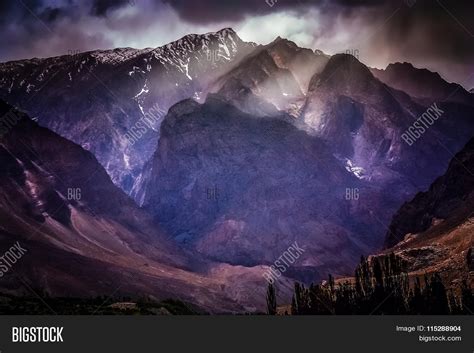 Stunning Karakorum Image & Photo (Free Trial) | Bigstock