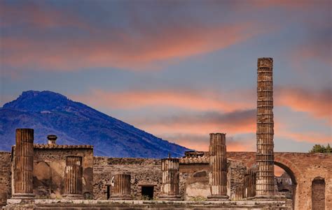 Pompeii History: How Volcanic Eruption Preserved the Ancient Roman City