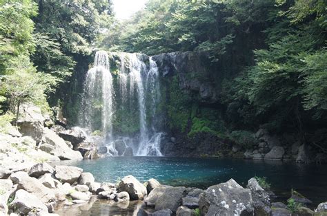 천제연폭포 (Cheonjeyeon Waterfall) | Waterfall, World, Canyon