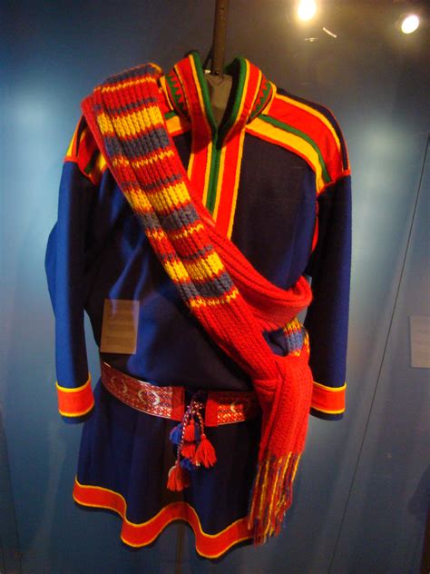 File:Sami clothing 7.JPG - Wikimedia Commons