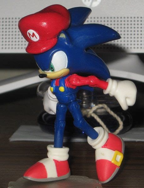 Mario Sonic (Sonic) Custom Action Figure