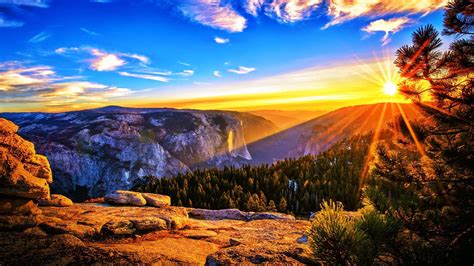 Sunrise In The Mountains Free Stock Photo - Public Domain Pictures