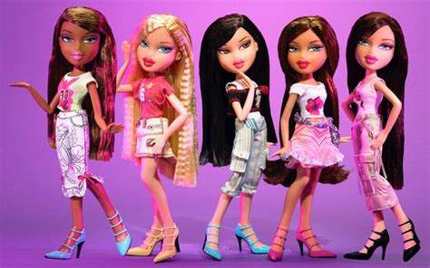 An Artist Is Giving Bratz Dolls Drastic Make-Unders to Make Them Less ...