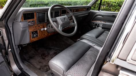 1986 Lincoln Town Car Cartier Edition | T134 | Orlando 2021