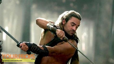 Spartacus: War of the Damned Gannicus Bird Sword original prop weapon