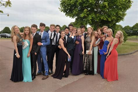 Howard of Effingham school prom 2015 - Get Surrey