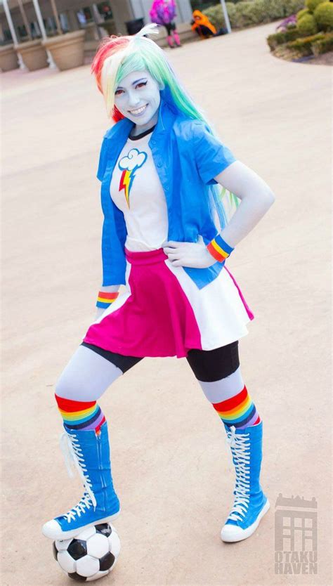 equestria_girls__rainbow_dash_by_cosplayhazard-d8l8vwo.jpg (674×1186) | Rainbow dash costume ...