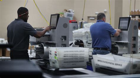 This Is What Florida’s Election Recount Actually Looks Like – Mother Jones