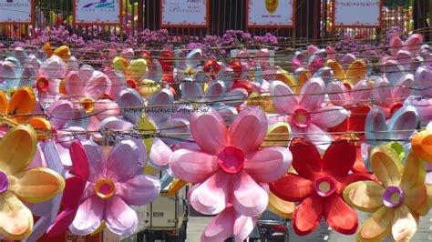 Alicesg-Singaporemyhome: Chinatown - Mid Autumn Festival Decorations 2014