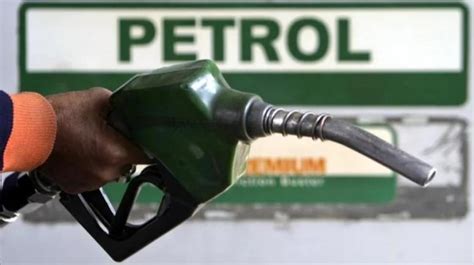 Fuel Prices Slashed: Kerala announces reduction in state tax on petrol ...