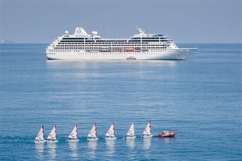 Sirena – Avid Cruiser Cruise Reviews, Luxury Cruises, Expedition Cruises