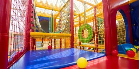 The Ultimate Guide to Indoor Fun in Lakeland + Polk County - Lkld Mom