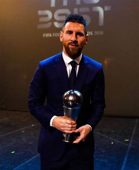 Messi wins the 2019 FIFA best men's player of the year award ...