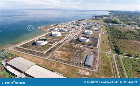 Oil Gas Terminal Stock Images - Download 1,812 Royalty Free Photos