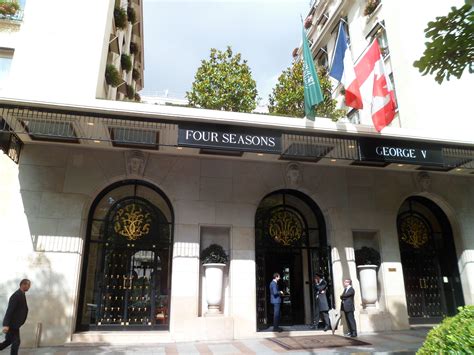 Four Season Hotel in Paris