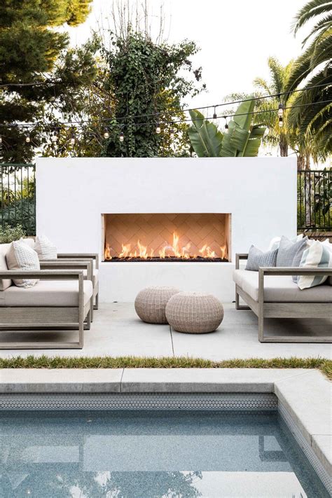 25 Outdoor Fireplace Design Ideas to Try