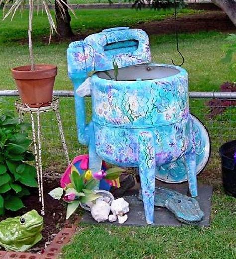 Trash To Treasure | Red Stick Ranch: Gardening & Yard Decor Inspirations | Fish pond, Trash to ...