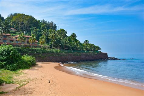 Sinquerim Beach, North Goa: How To Reach, Best Time & Tips