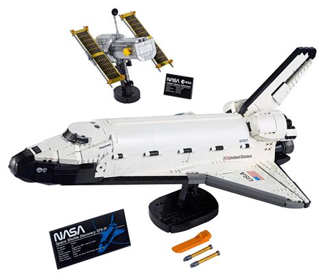 NASA Space Shuttle Discovery 10283 | LEGO® Icons | Buy online at the ...