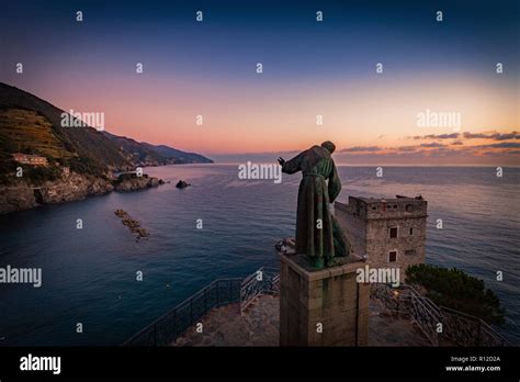Statue of Saint Francis of Assisi, Monterosso al Mare, Cinque Terre, Liguria, Italy Stock Photo ...