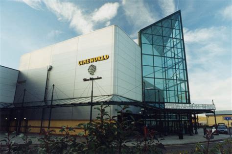 Cineworld Cinema. 2000 | Cinema, Stevenage Leisure Park | Our Stevenage