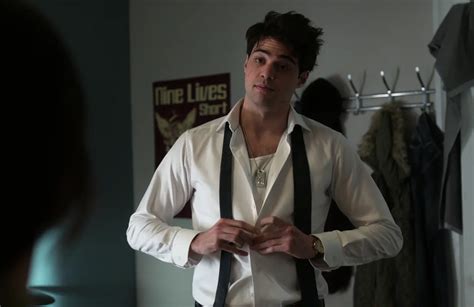 Noah Centineo Charms His Way Through Sleek Netflix Thriller The Recruit ...